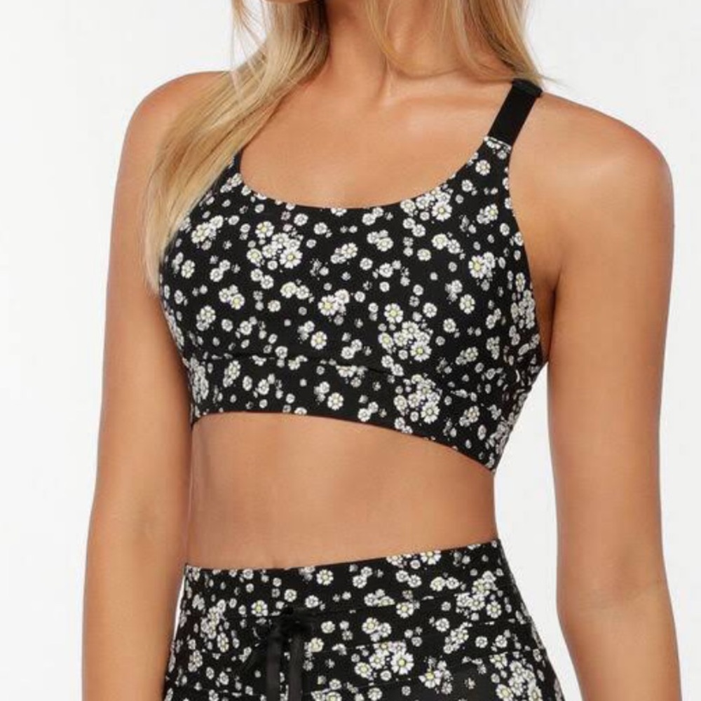 Lorna Jane Daisy Sports Bra